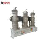 ZW32-24 Outdoor Vacuum Circuit Breaker 24kV VCB 3150A - Smart Recloser Controller Fault Isolation Distribution Automation